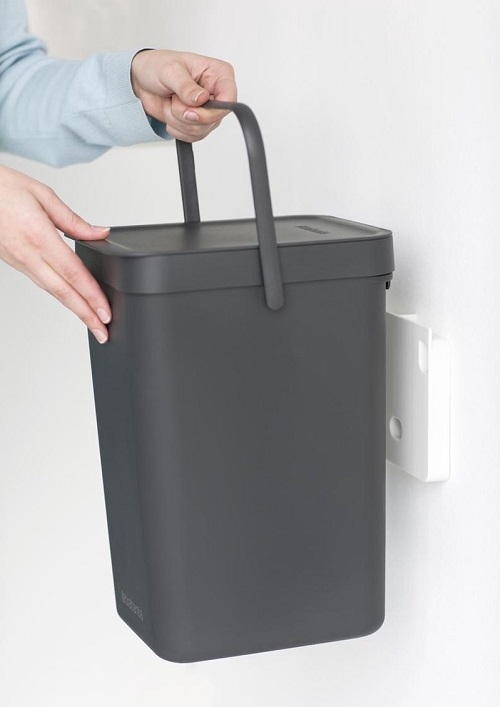 Poubelle gris antracite 12 L - Brabantia