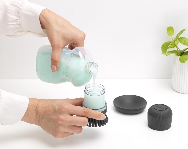 Brosse à vaisselle avec réservoir - Brabantia