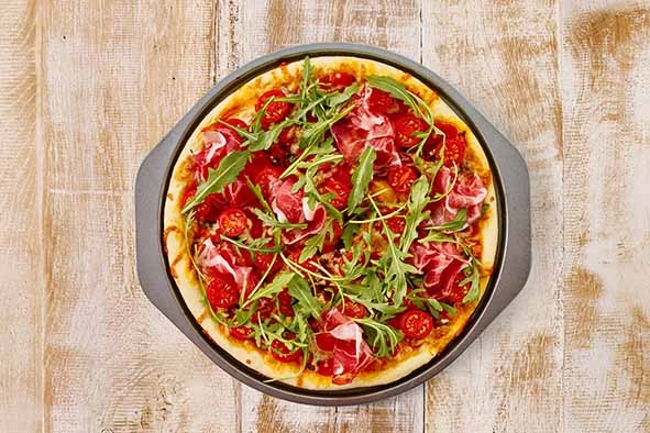 Crusty moule à pizza peforé anti-adhésif - Birkmann