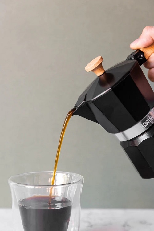 Espressomaker zwart met houten handvat - La Cafetière