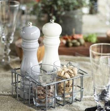 Moulin à poivre/sel en bois laqué crème